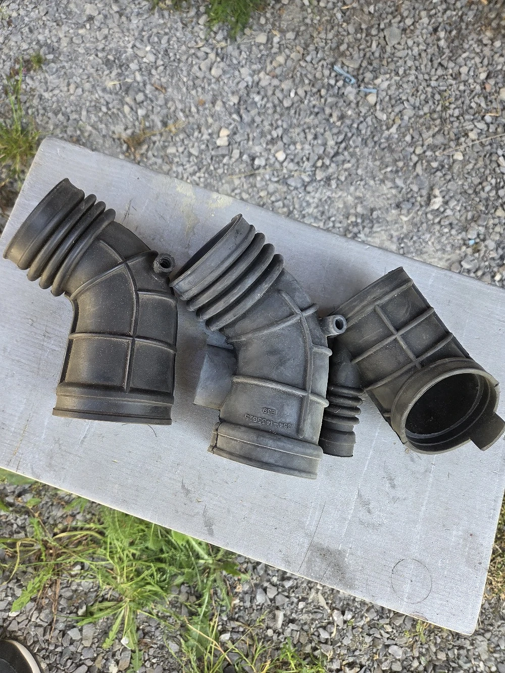  Luftansaugschläuche bmw