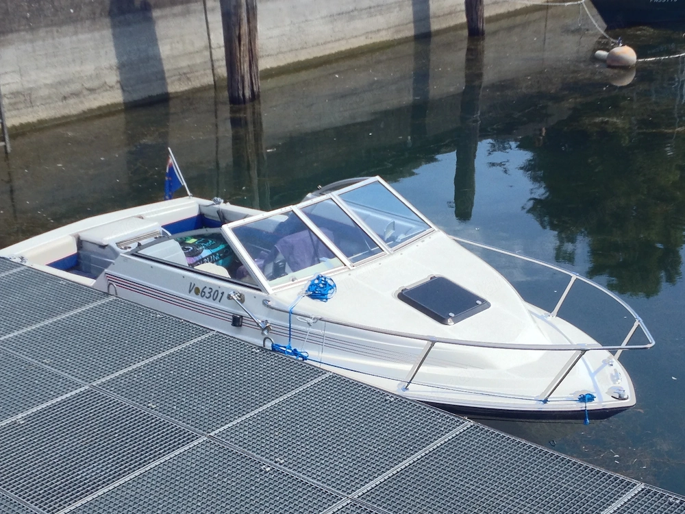 Boot Bayliner 1952 Classic