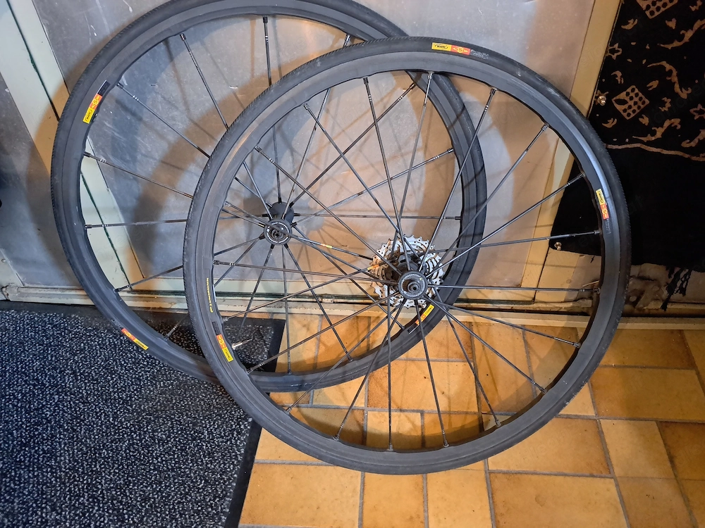 Mavic Carbon Rennrad Laufräder 