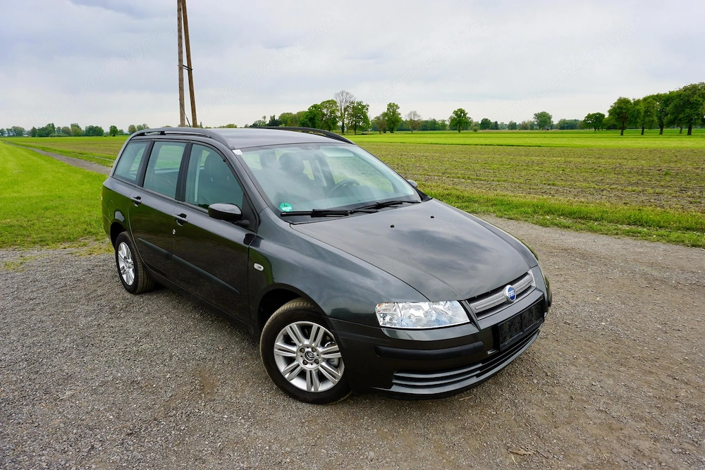 Fiat Stilo Multiwagon 1,9 JTD Multijet 90 Lifestyle Kombi   Family Van