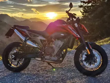 Verkaufe KTM Duke 790