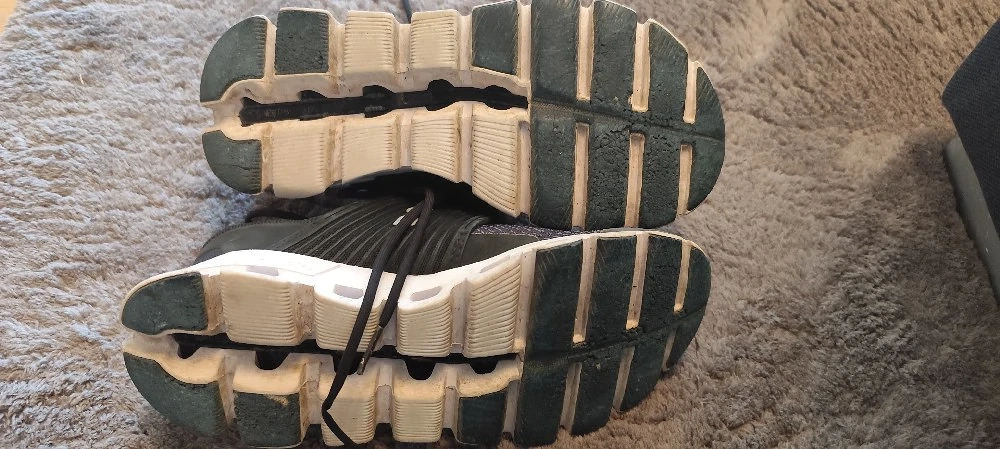 On Sneaker gr 38