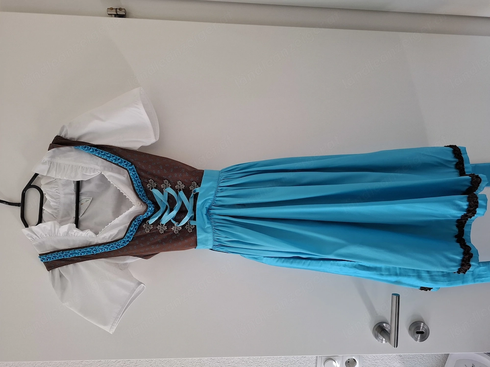 Dirndl türkis
