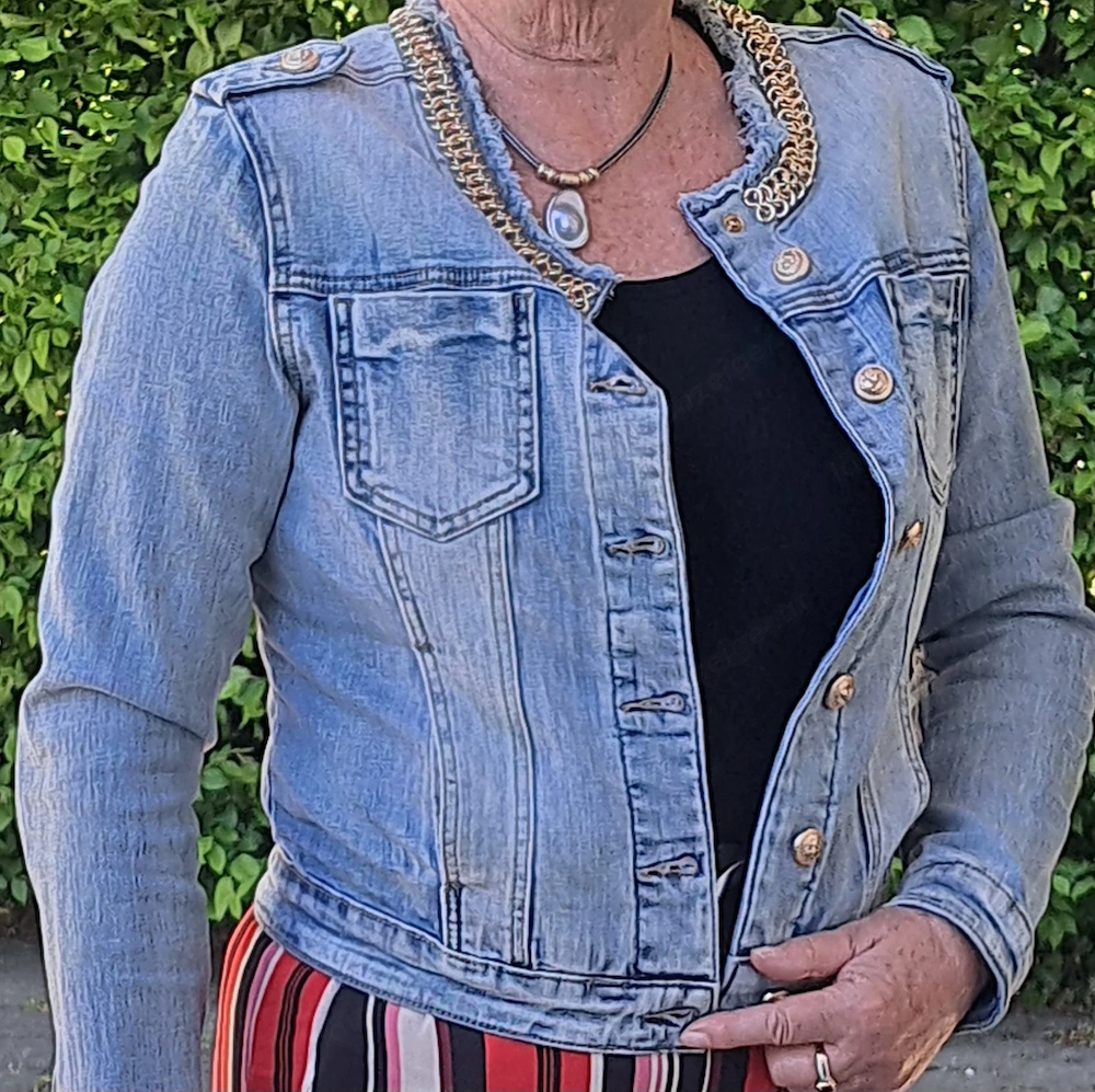 Damenjeansjacke