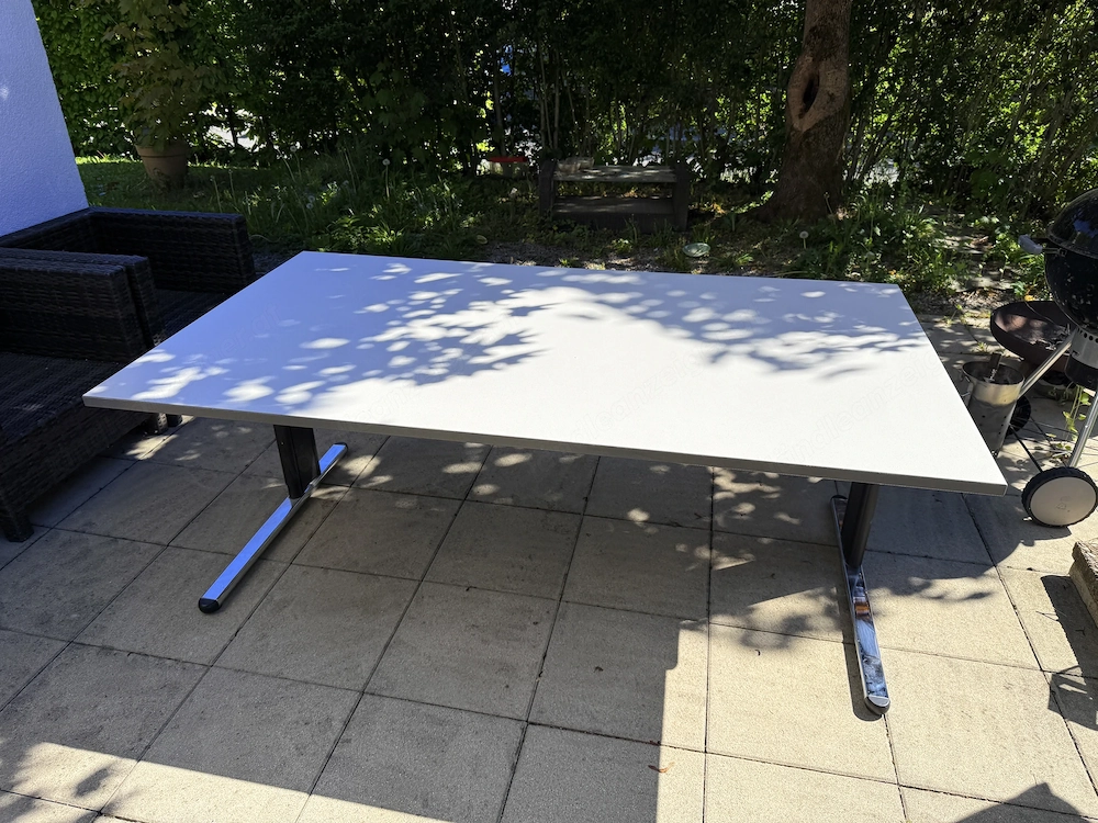 HALI Schreibtsich 180 x 100 cm, Höhenverstellbar von 68cm bis 82cm