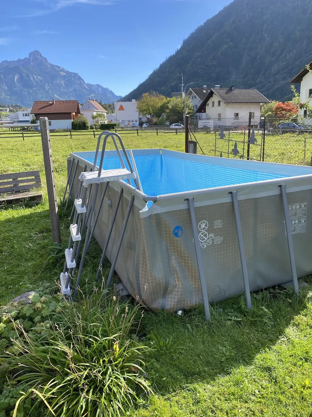 gebrauchter INTEX Swimming Pool