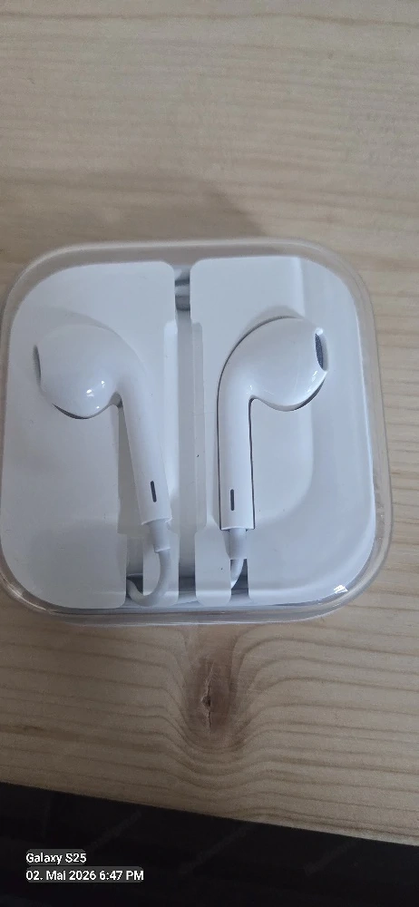 iphone Airpods