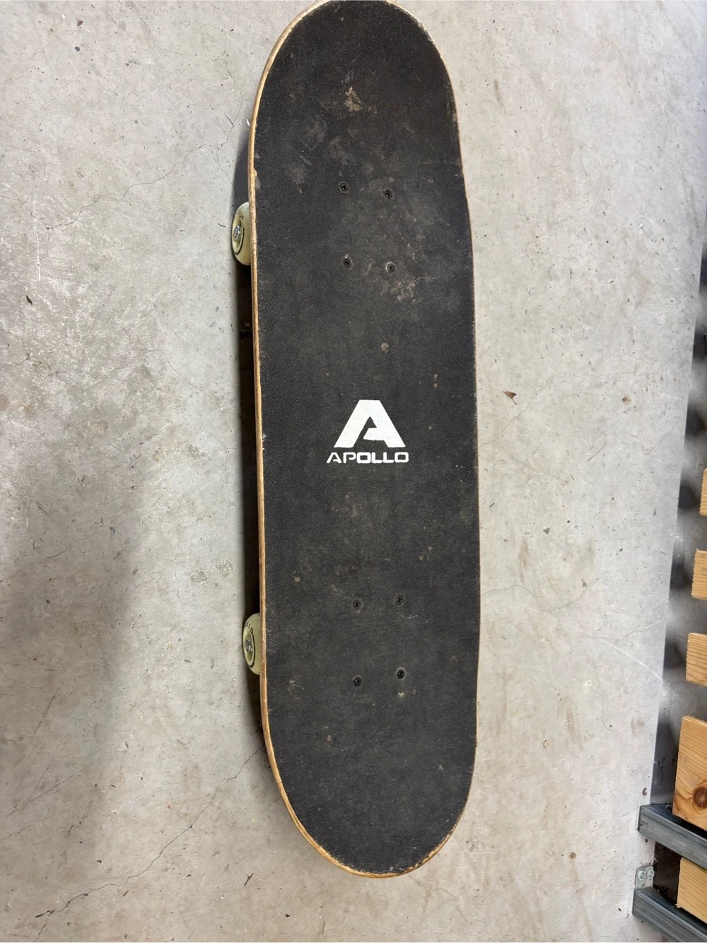 Apollo Skateboard