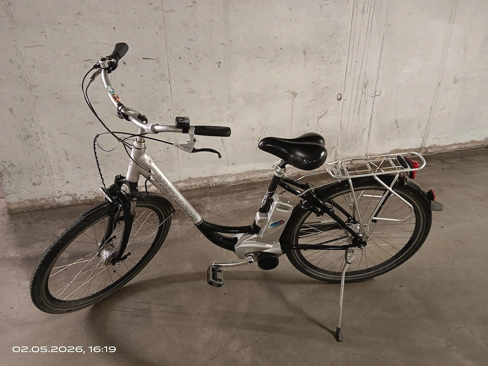 Victoria E-Bike Fahrrad Tiefeinsteiger 