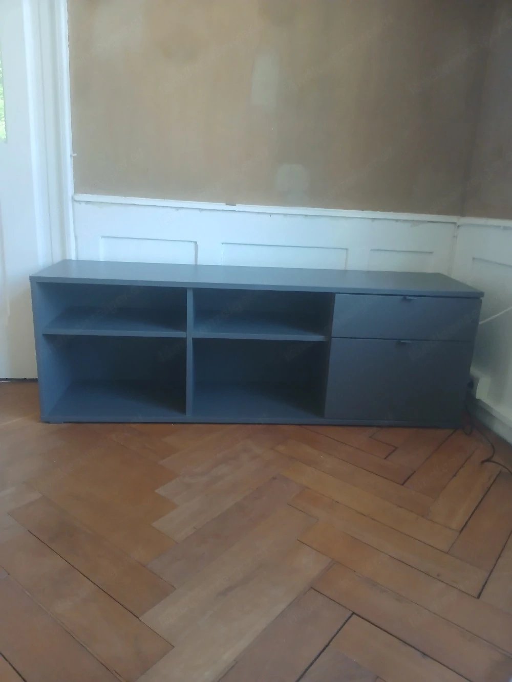Seideboard, Fernsehtisch