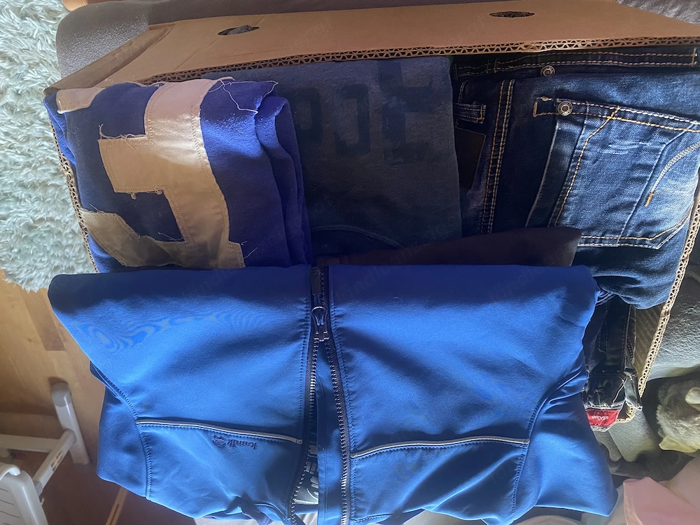 Jungs Bekleidung 116 122