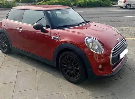MINI Cooper Hatch F56   1.2 Benzin (102 PS), Sitzheizung, 8-fach bereift, sehr gepflegt