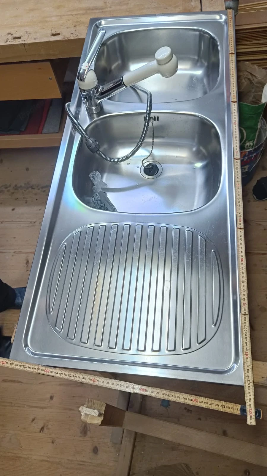 Edelstahlwaschbecken
