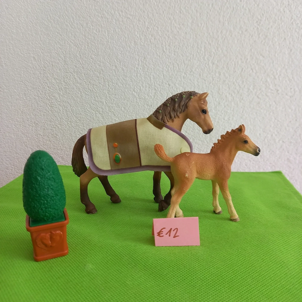 Pferde Spielfiguren