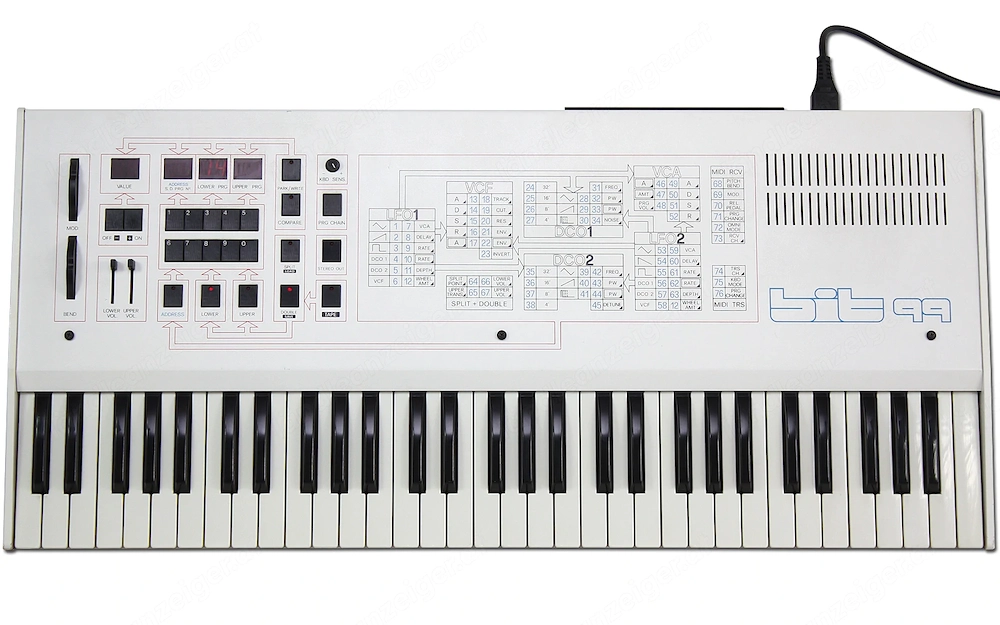 Crumar BIT 99 polyphoner Analog-Synthesizer