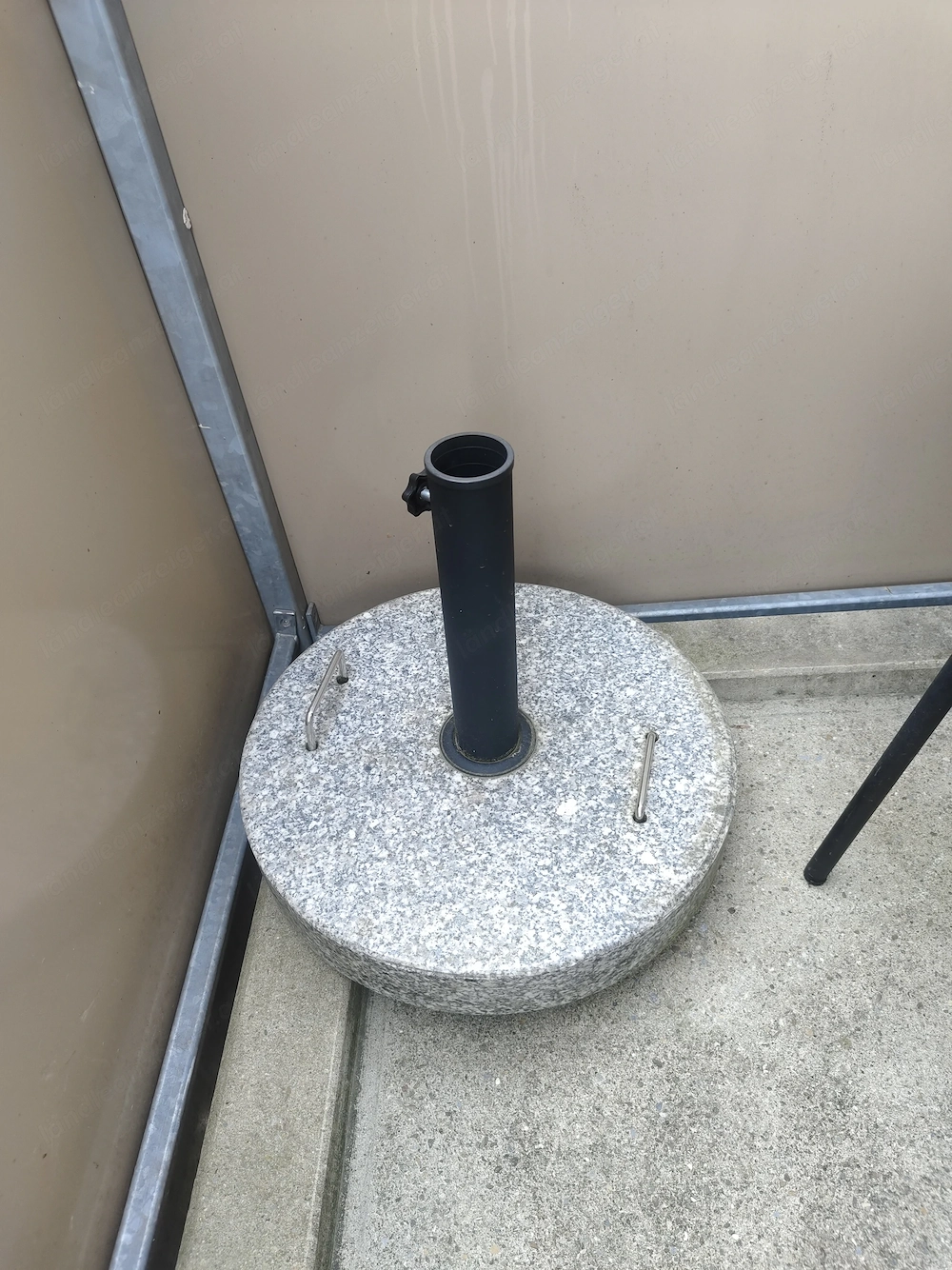 Granit Schirmständer 