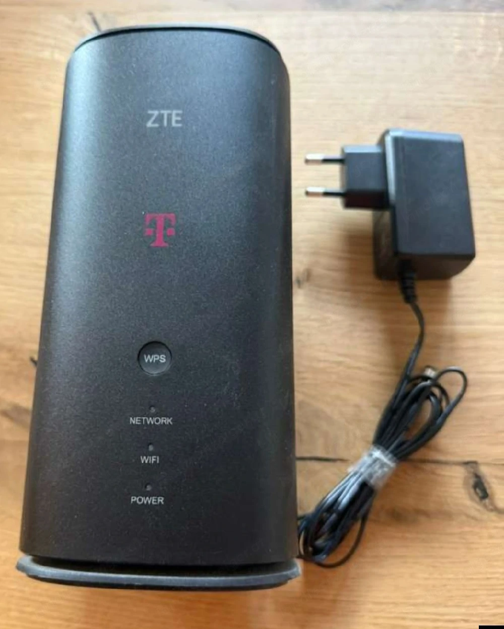 Magenta Mobiler Router - Wie neu (bis 32 Geräte)