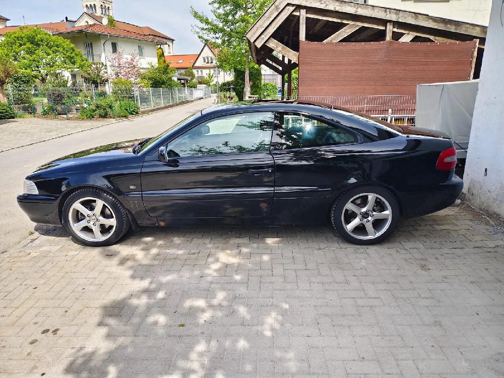 Volvo C70 T5 240ps Export 
