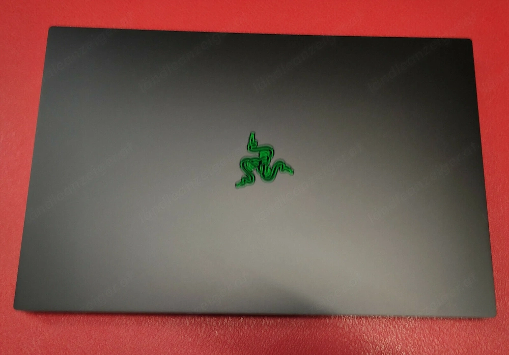 Razer  Blade PRO 17 mit Intel TLG i7-10875 H Prozessor