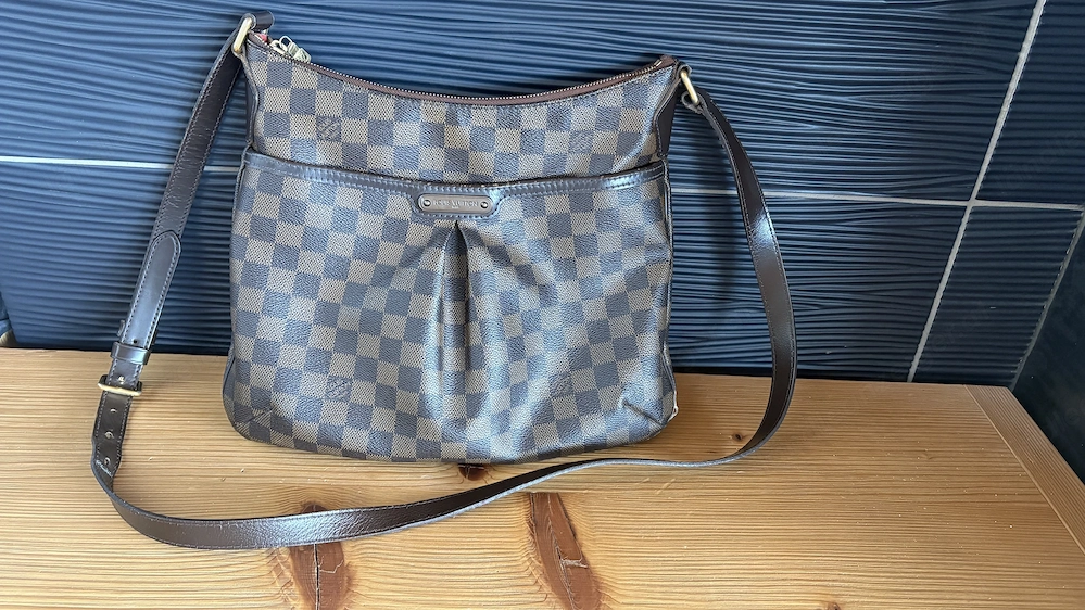 LOUIS VUITTON Bloomsbury Leder Umhängetasche