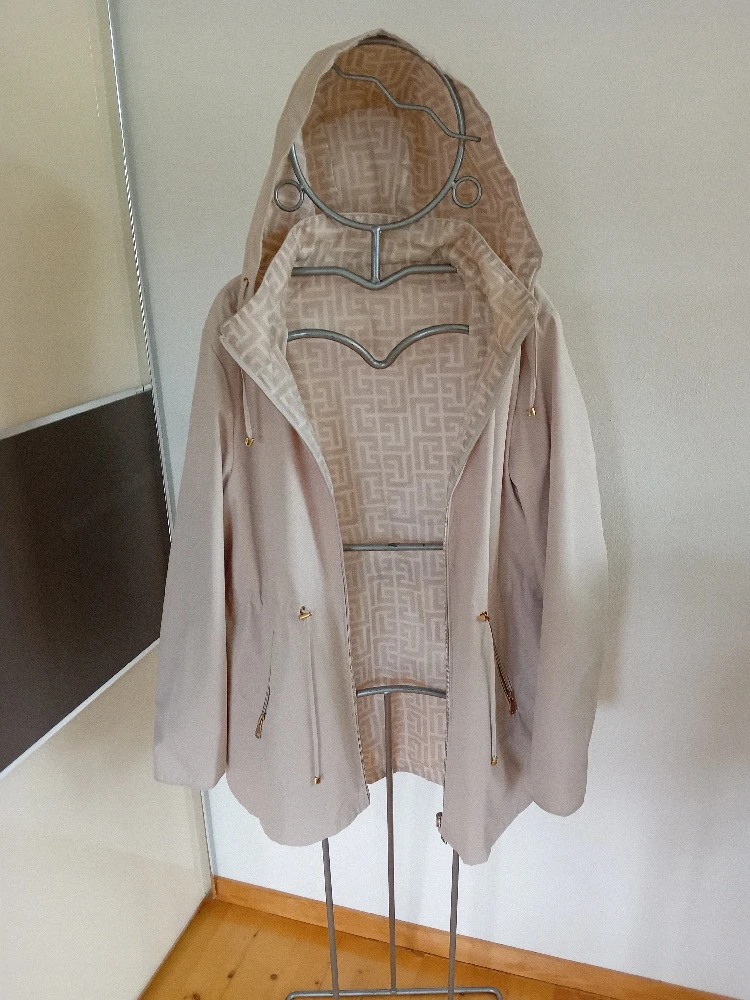 Frühlingsjacke beidseitig tragbar 