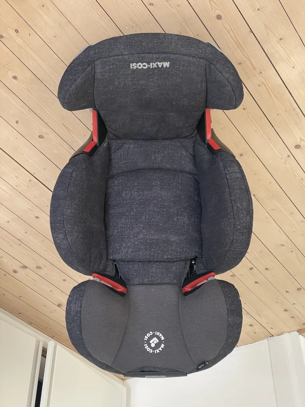 Maxi-Cosi Kindersitz (15 36 kg) zu verkaufen