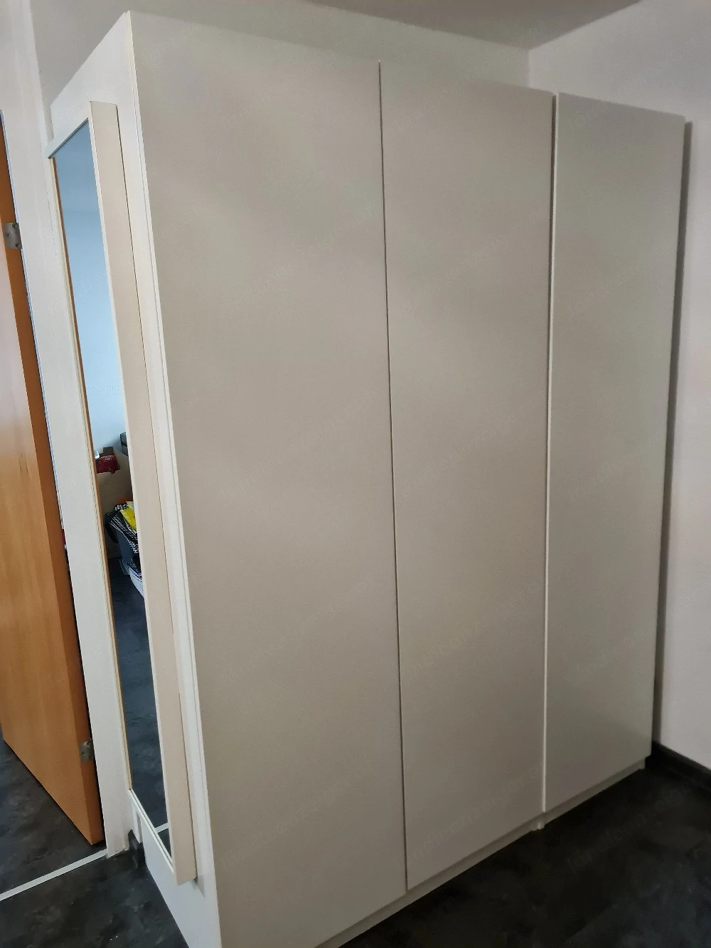 IKEA PAX Schrank (150x201) inkl. Spiegel & Inneneinrichtung
