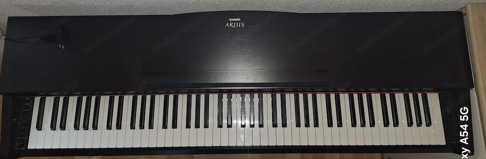 E Piano, Yamaha Arius