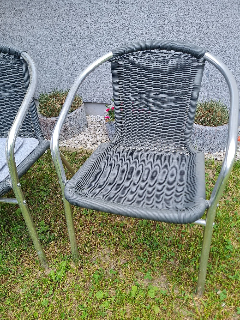 2x Balkonstühle Anthrazit   Top Zustand   inkl. Auflagen