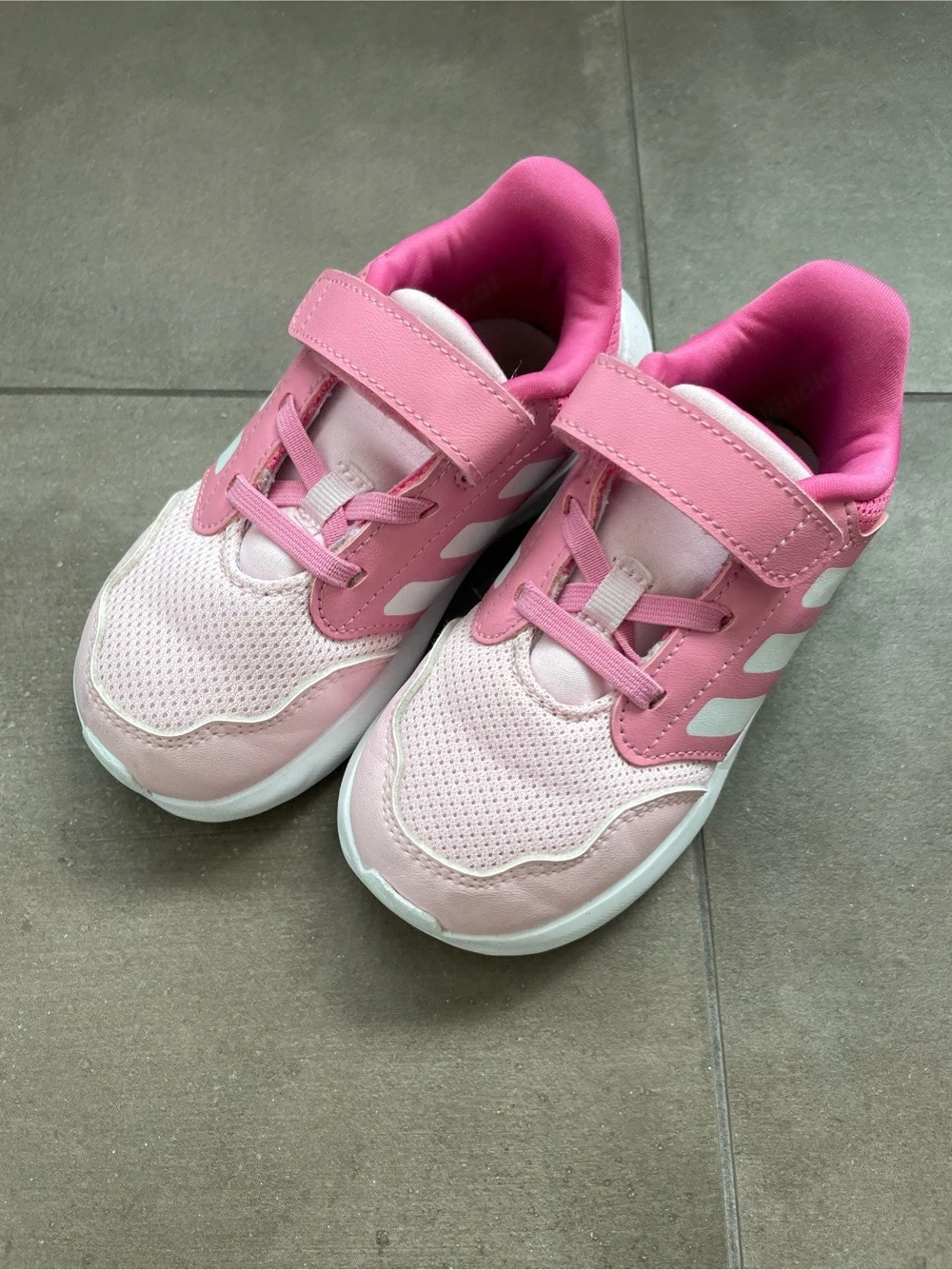 Turnschuh für Kinder, Gr. 26