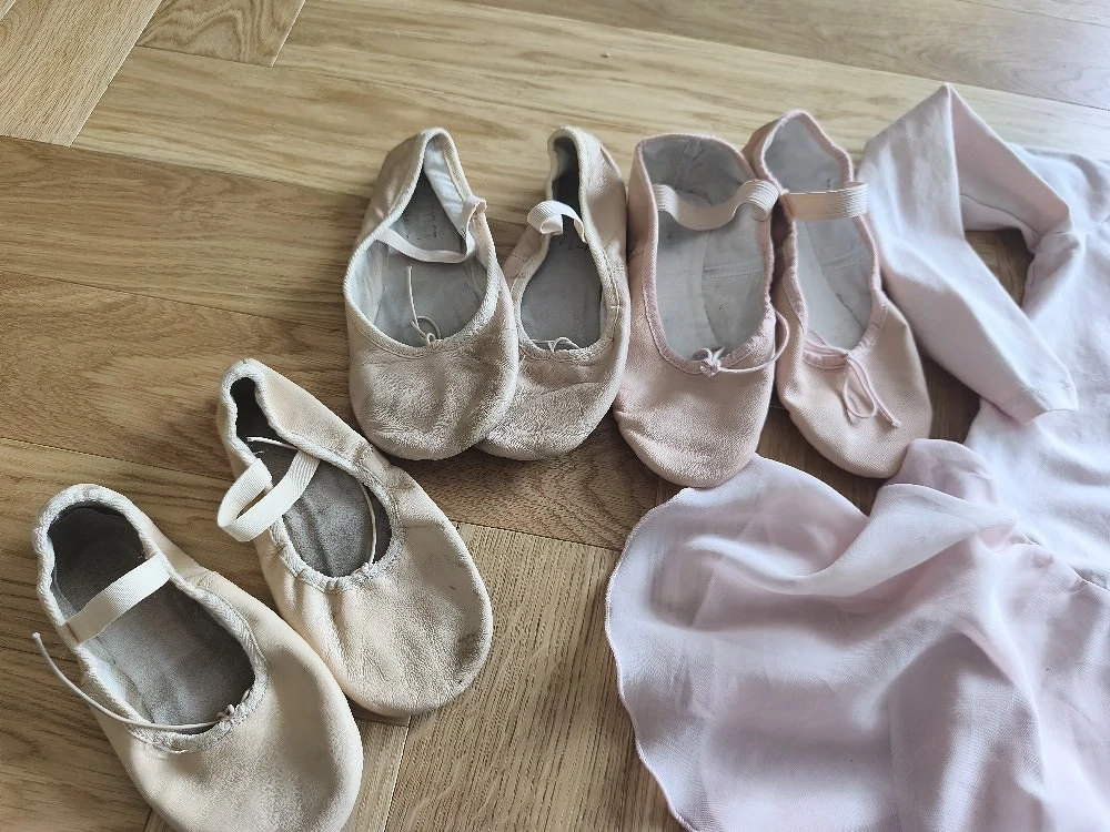 Ballett Gr 128 +134 Schuhe Gr32+34+36