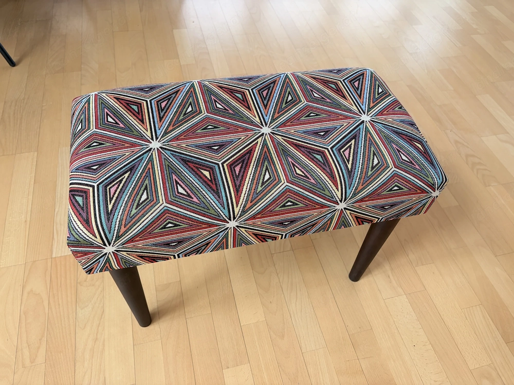 Kleiner Hocker