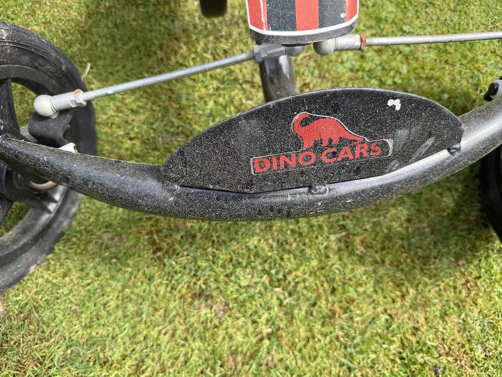 Dino Cars Marken Go Cart