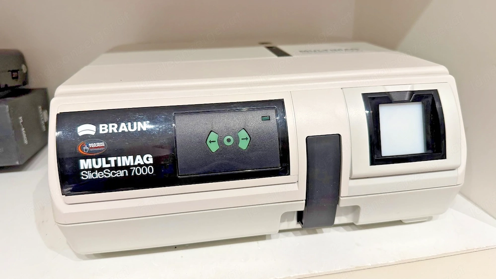 Braun Reflecta DigitDia 7000 10000dpi Magazinscanner 