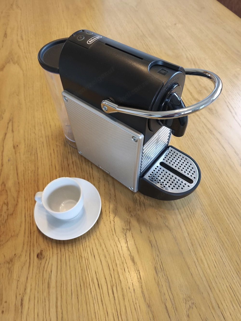 Nespresso De'Longhi Pixie Kapselmaschine
