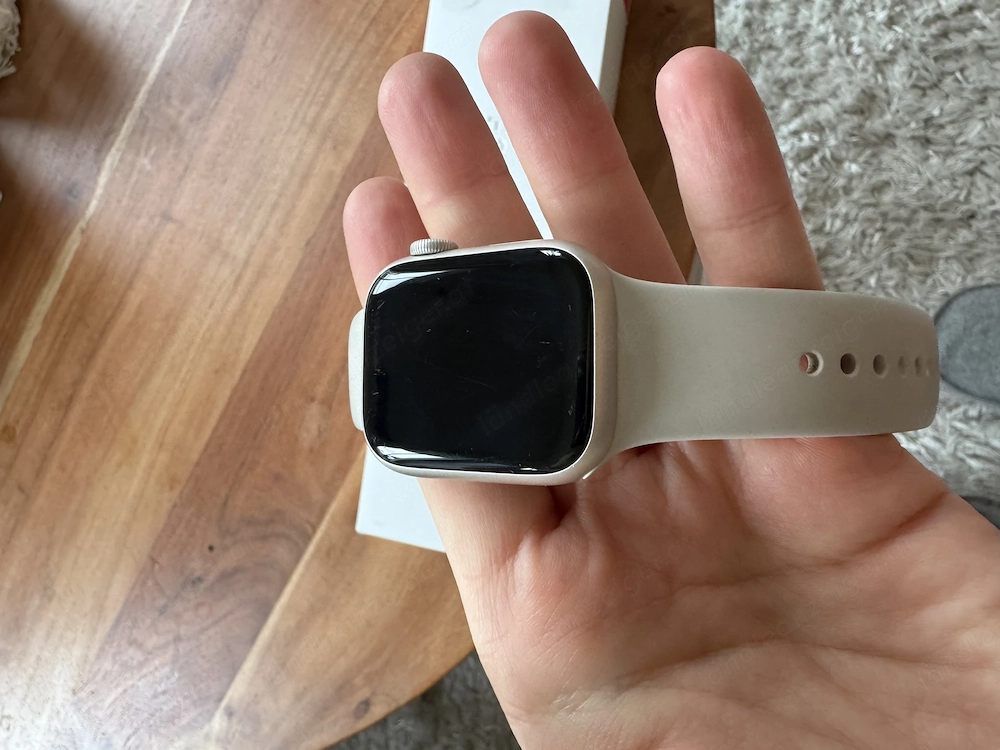 Apple Watch Series 8