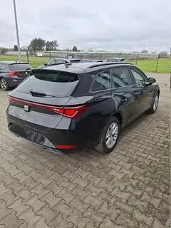 Seat Leon Sportstourer Style 1.5 TSI 115PS, SCHWARZ-METALLIC, 5 Jahre ...
