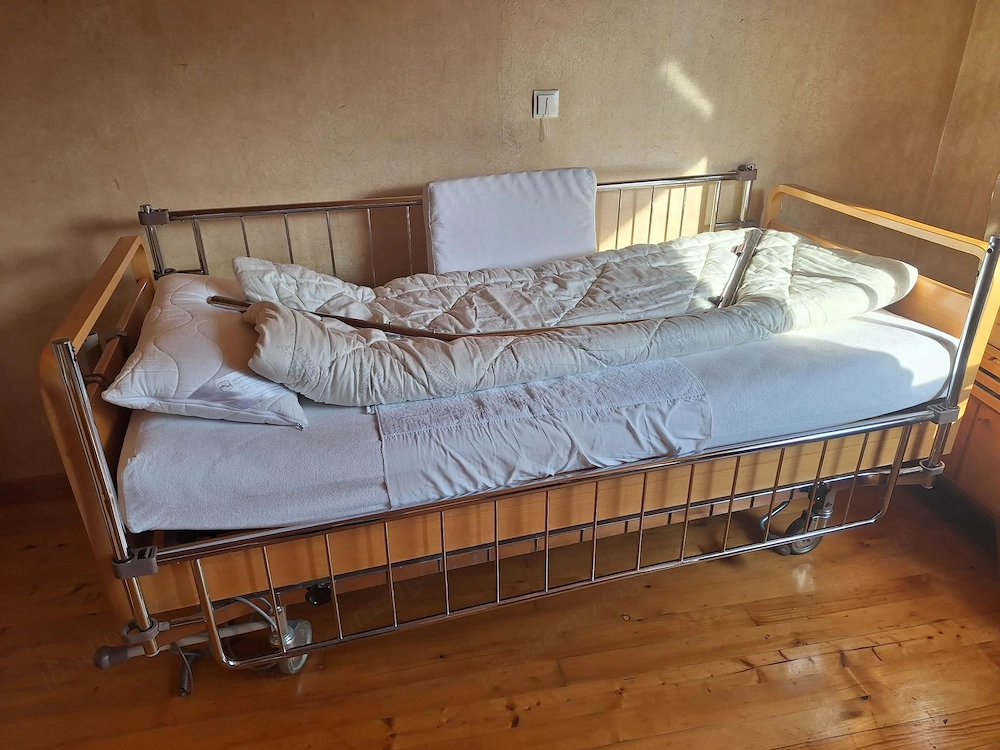 Pflegebett