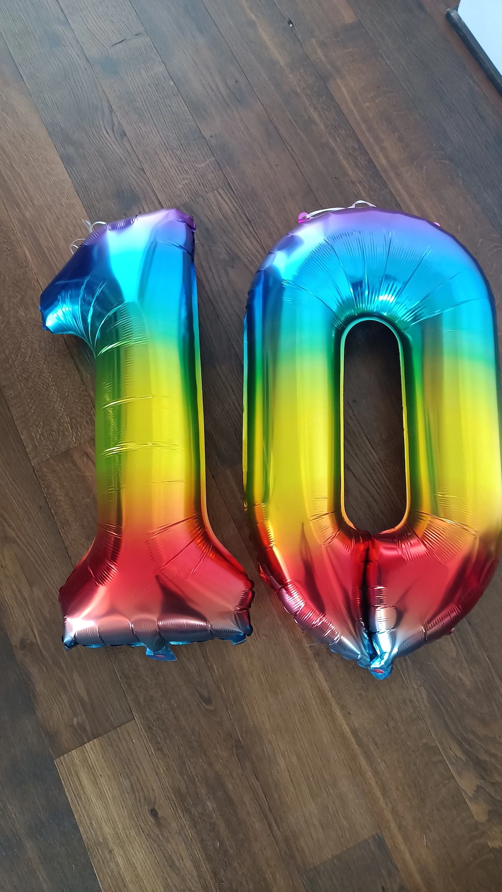 Zahlenlufballons für Geburtstag 1+0