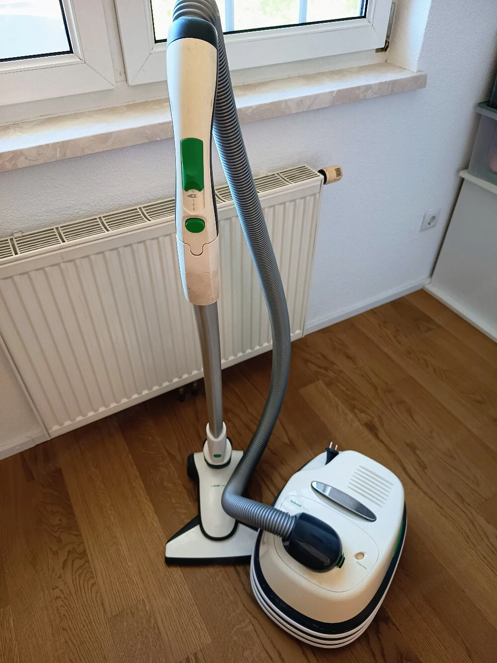 Vorwerk VT270 inkl. Nasswischer 