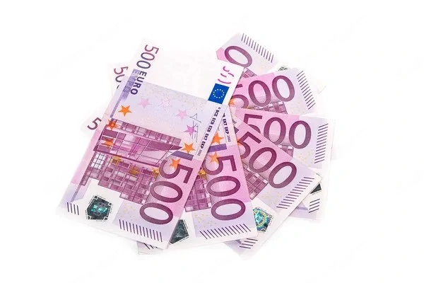 Wir bieten Kredite: und Investitionen für alle in Europa   gebührenfrei.