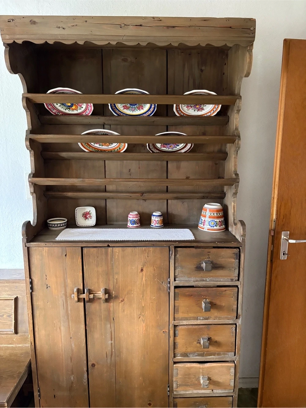 Antik Schrank