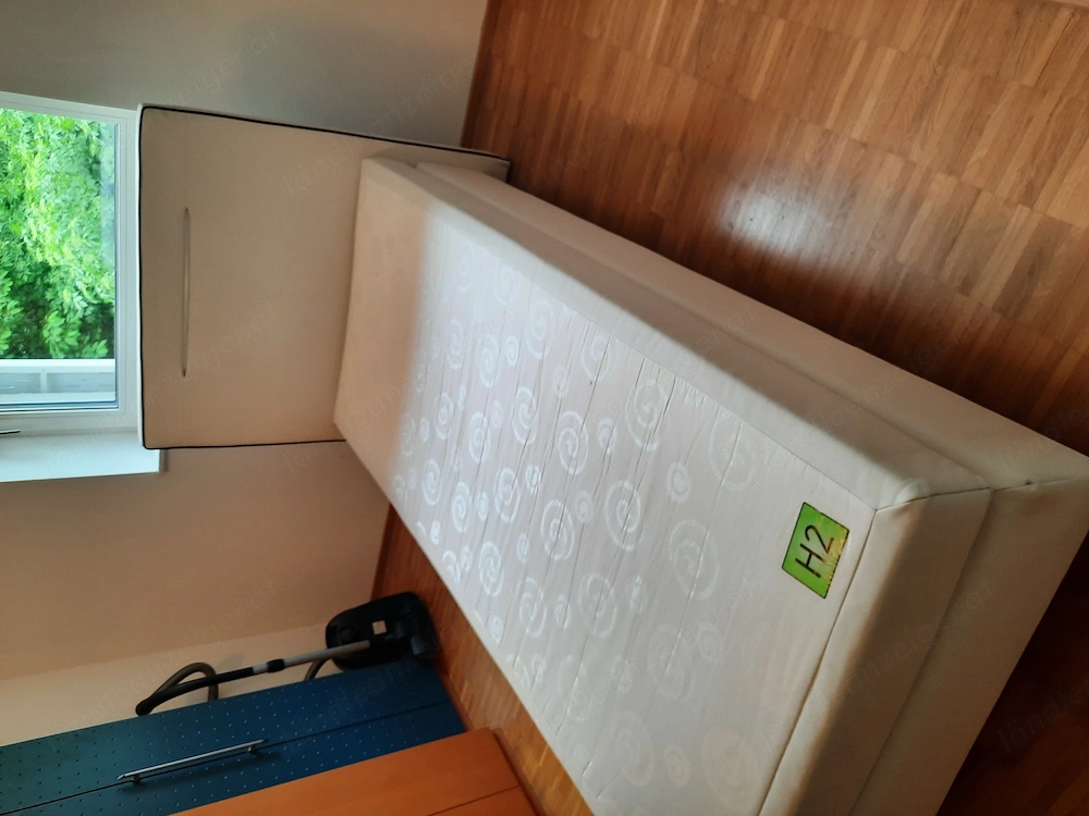 Bett 200x90