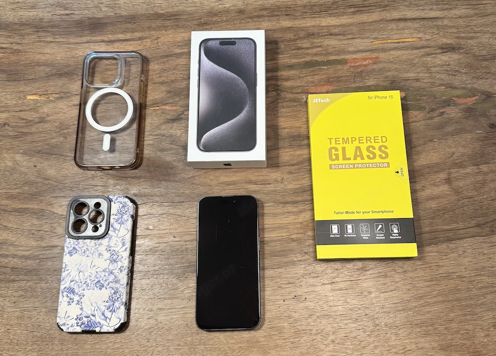iPhone 15 pro 256 gb