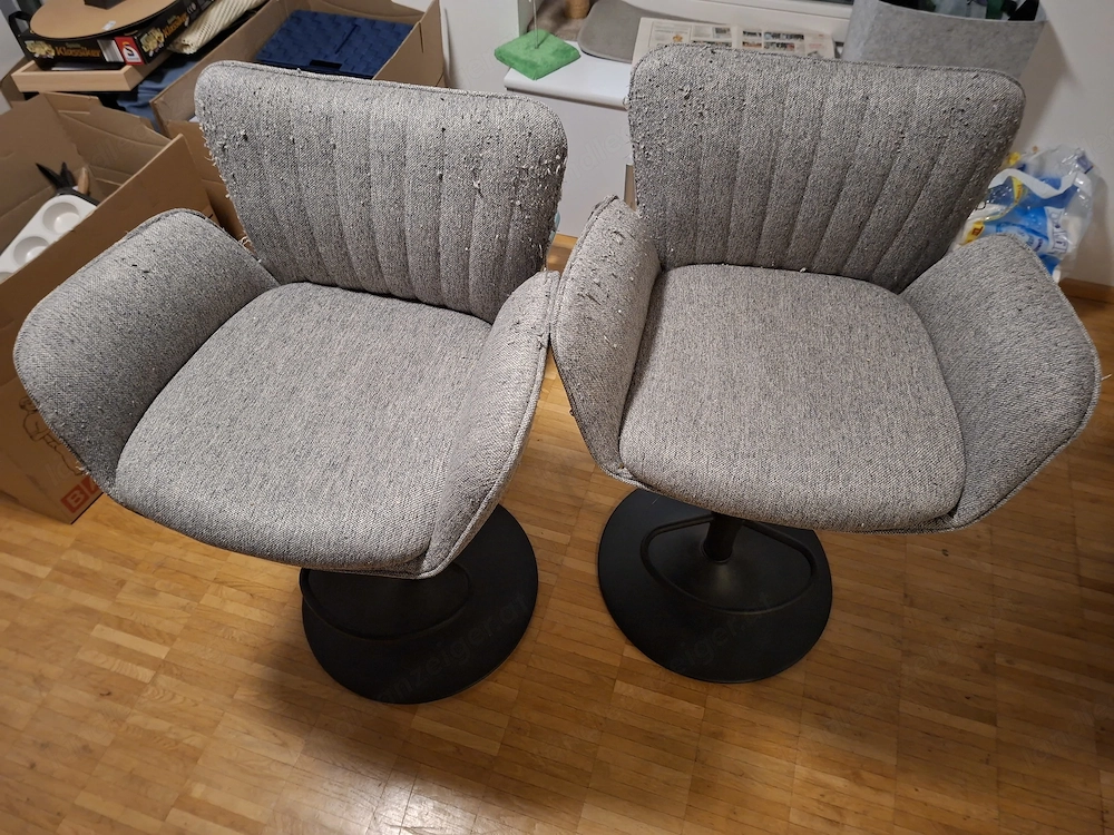 Barhocker mit Armlehne 