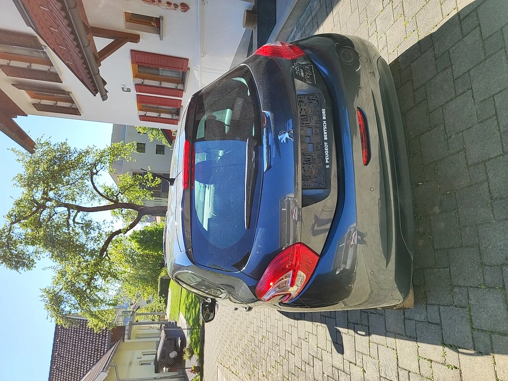 Peugeot 208 1.6HDI Automatik