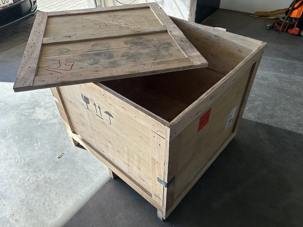 Holzkiste zu verschenken 