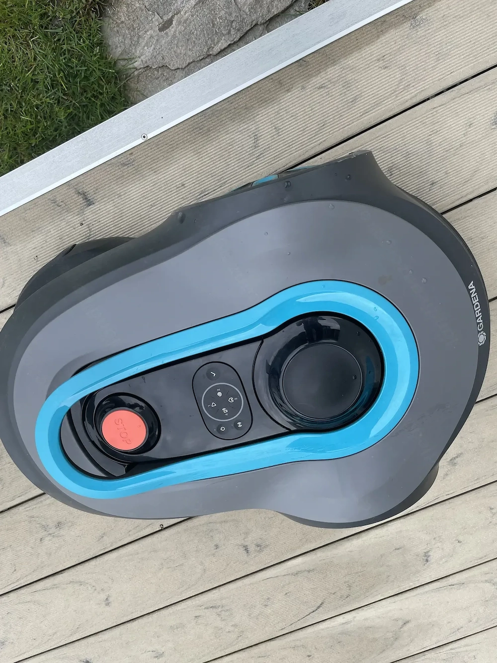Gardena Sileno Freesmart BF Mähroboter inkl Radar Modul für 600 m2