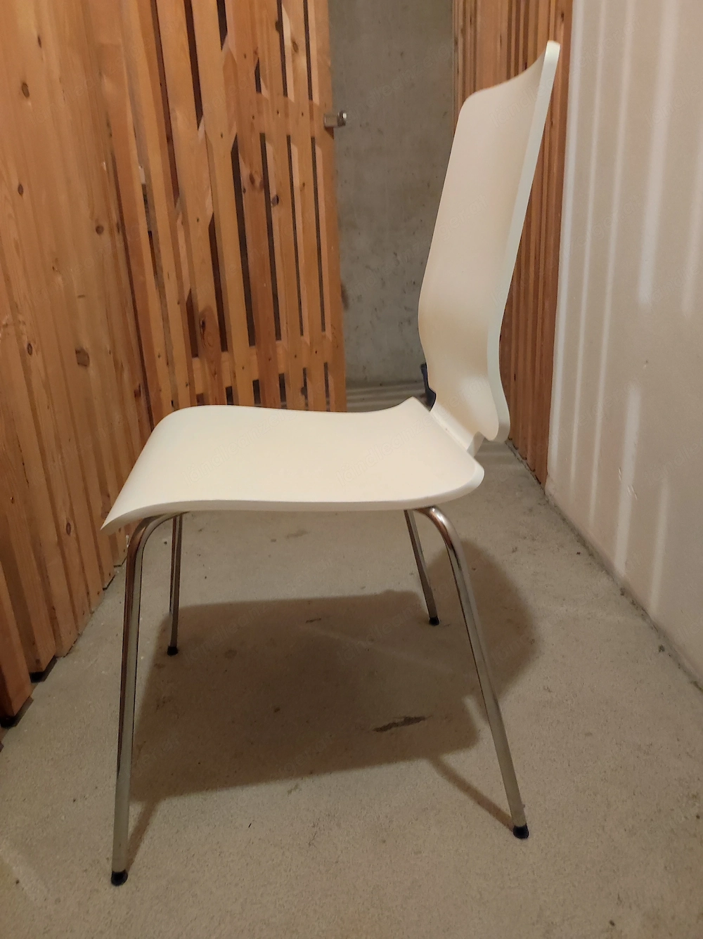 Esszimmer Stühle weiß.