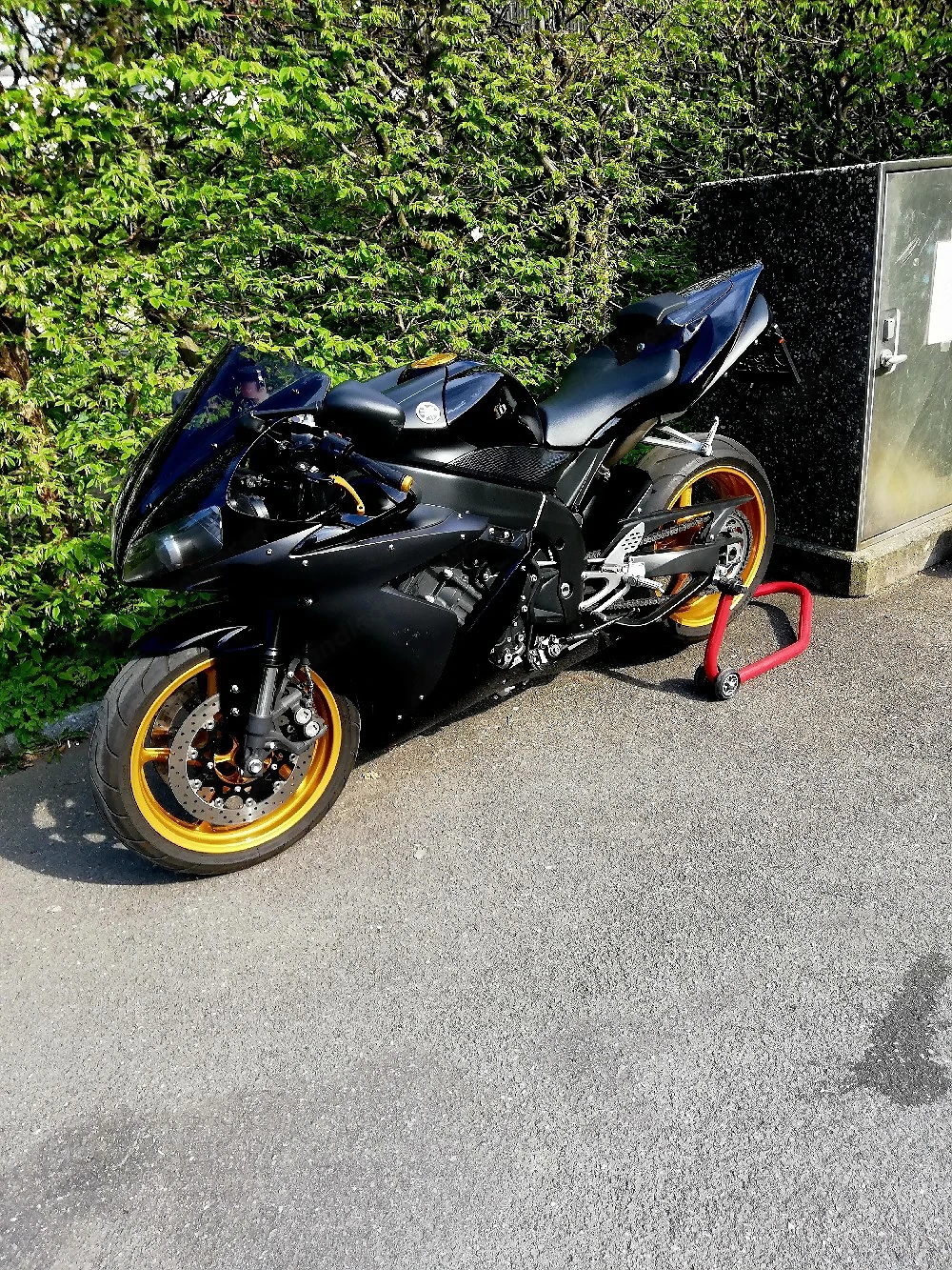 Motorrad Yamaha R1